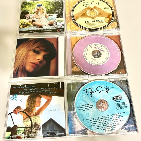 Taylor Swift CD Collection - Picture 5 of 13